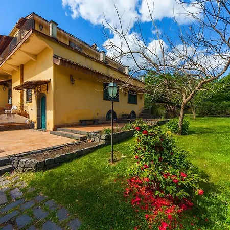 Casa Delle Querce